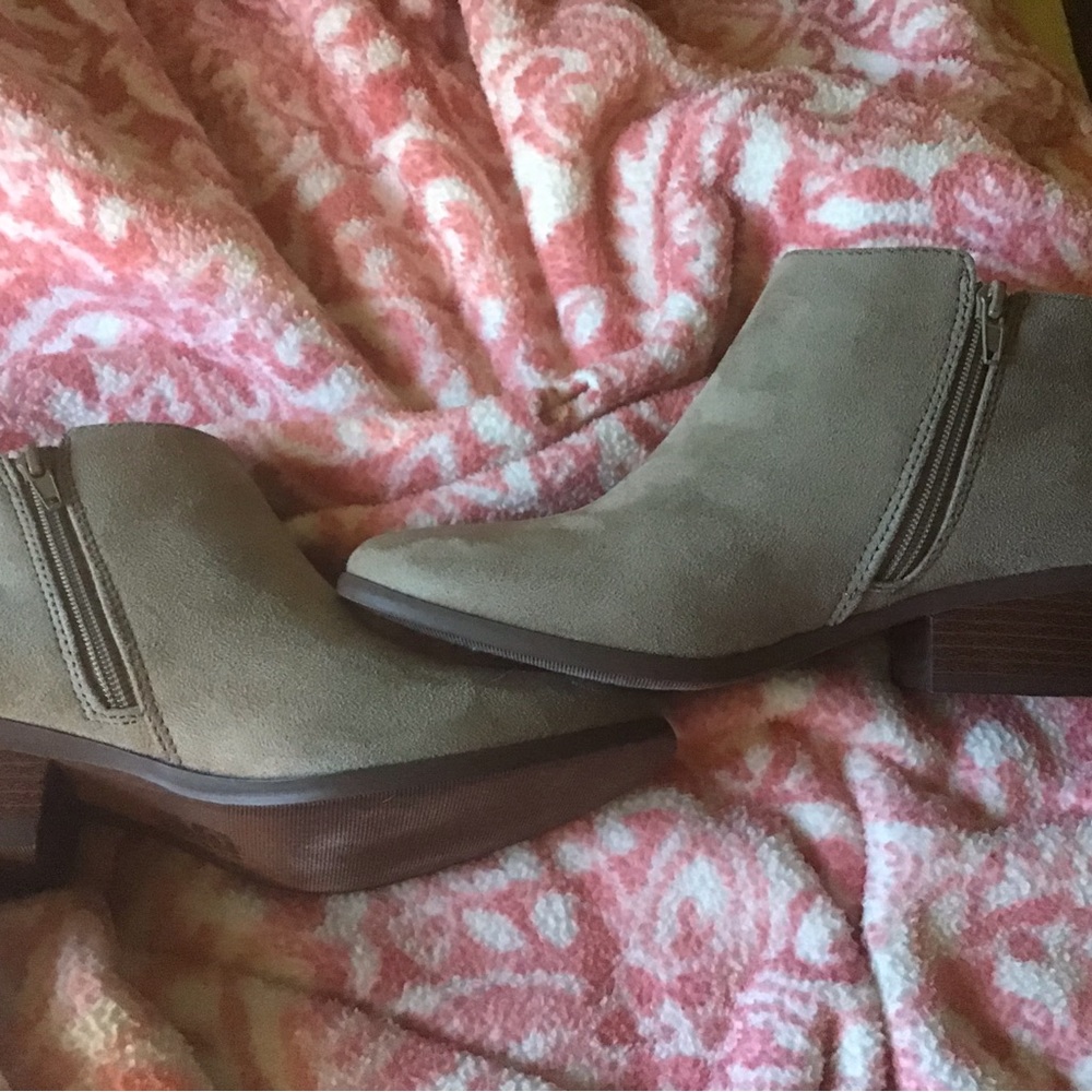 Soda Taupe Ankle Boots Size 9